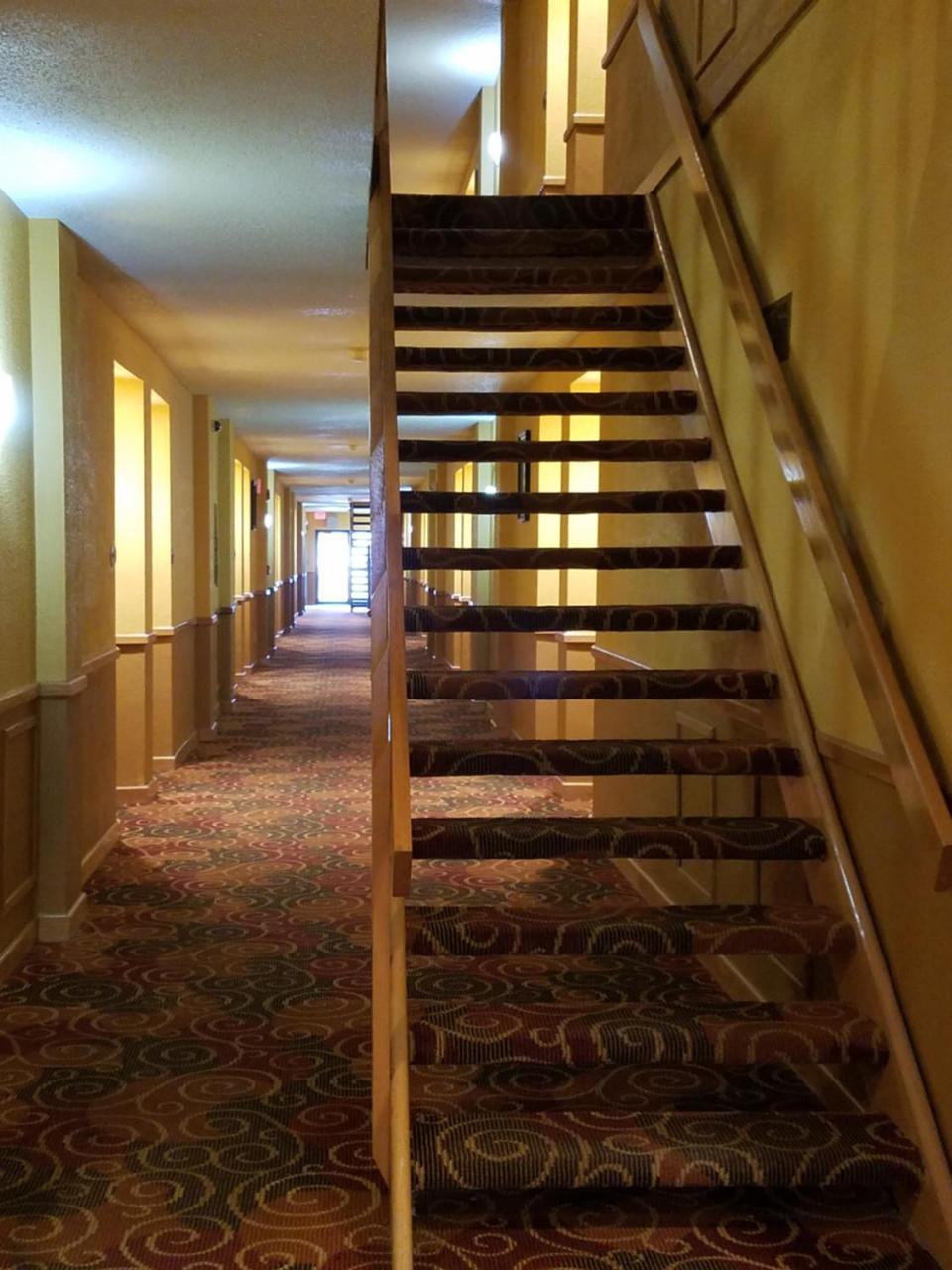 Best Western Martinsville Inn Exteriör bild